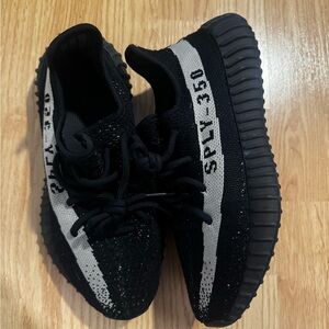 Yeezy Boost 350 B2 ONYX